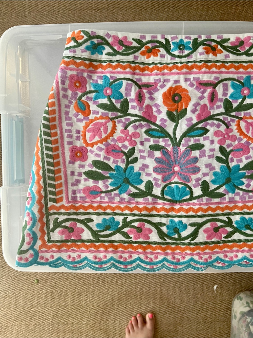 Embroidered Floral Mini Skirt - Multicolor - Picture 5 of 8